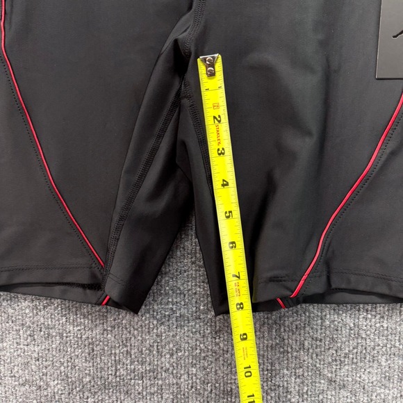 Jordan Women's Black Tight Fit Active Biker Shorts Red Trim Size XL - Picture 9 of 9